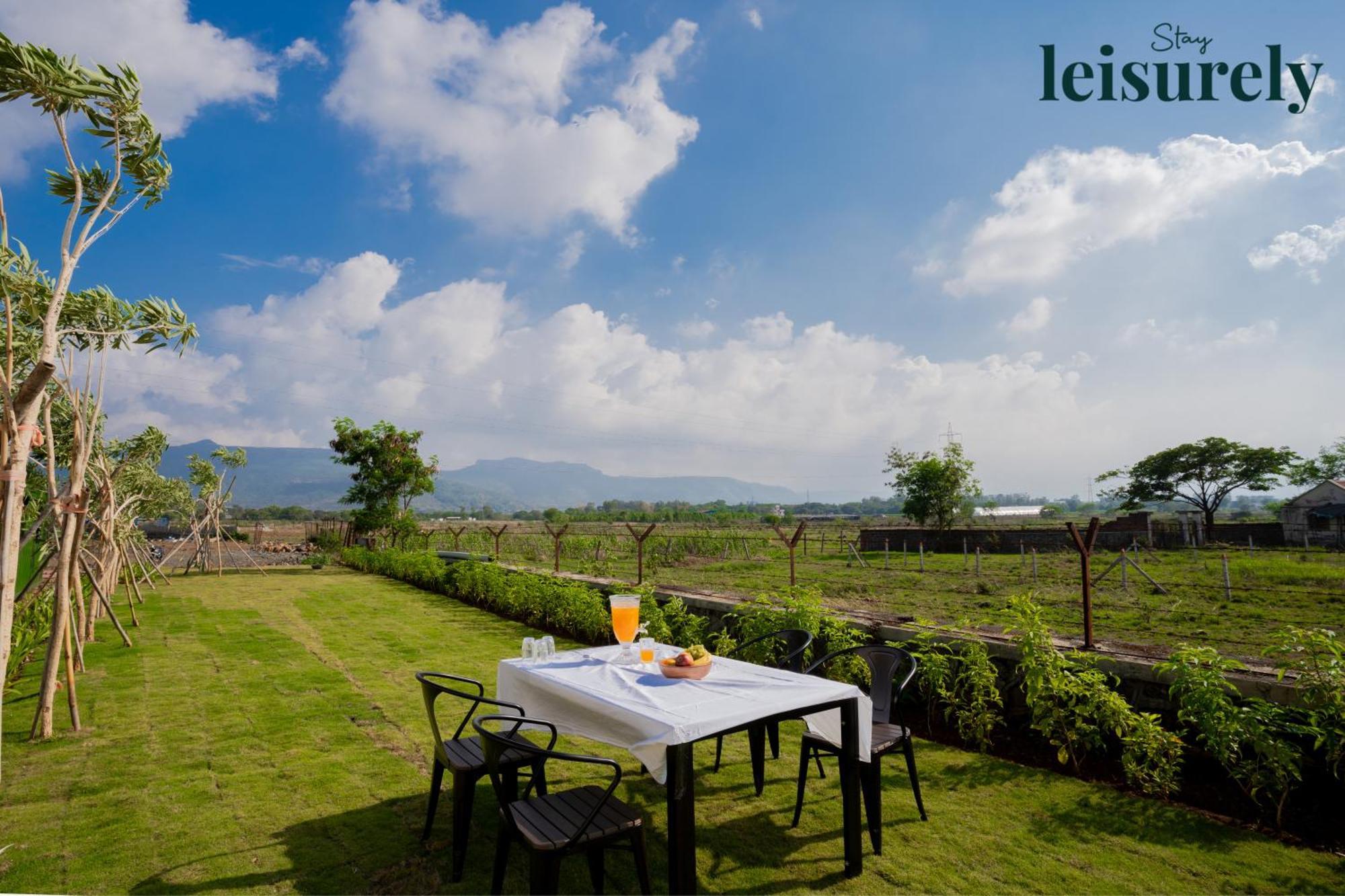 Stay Leisurely - Pavilion By The Hills, Lonavala - Stadium View Rooms מראה חיצוני תמונה